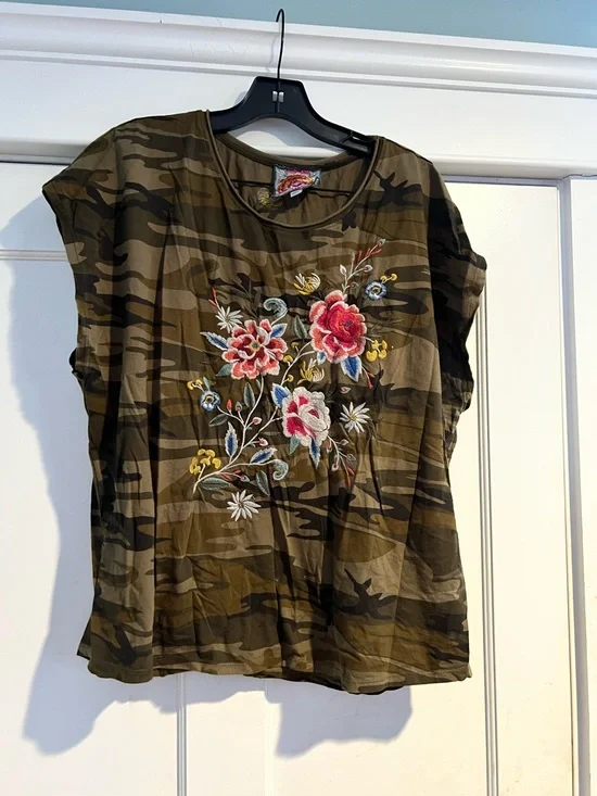 Johnny Was Assa Cap Sleeve Tee - Sz. L - Picture 3 of 8